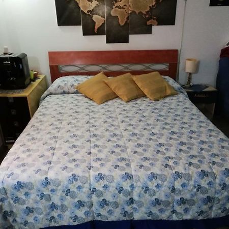 מלון Mondovì La Casa Di Adri מראה חיצוני תמונה