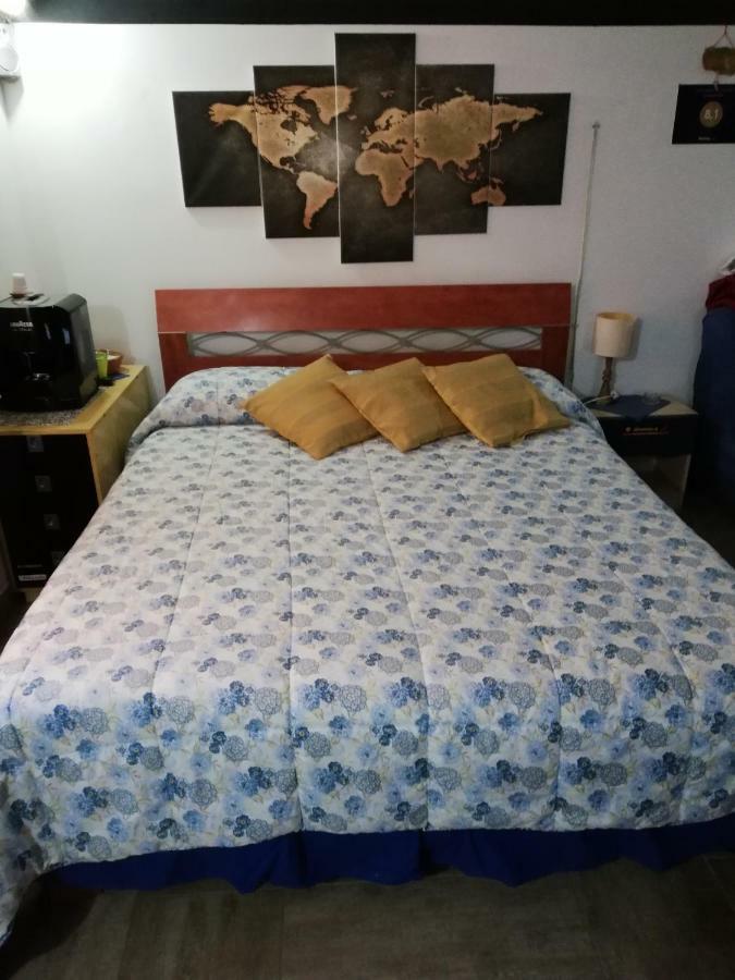 מלון Mondovì La Casa Di Adri מראה חיצוני תמונה